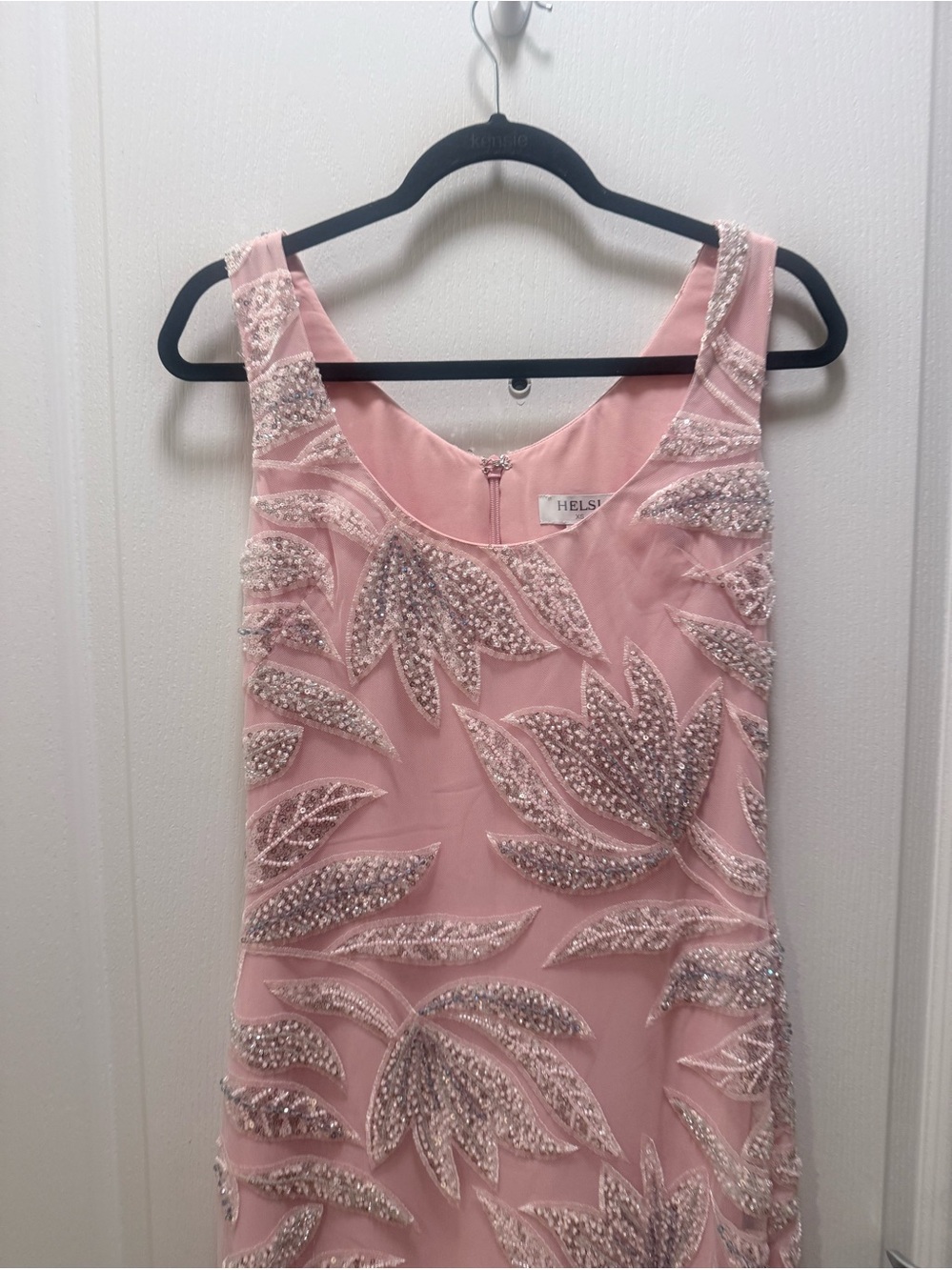 Helsi ELOUISE Embellished Evening Gown in Baby Pink Size XS NWT - Picture 3 of 7